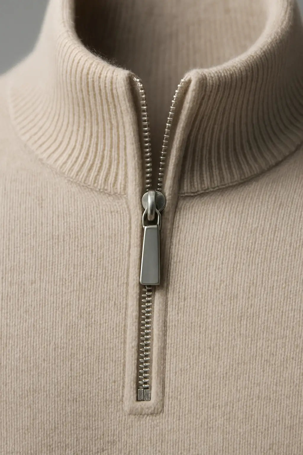THE WINDSOR ZIP